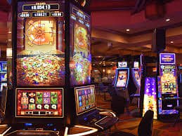 Live-dealer blackjack table available on aquaslot login
